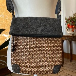 70’s inspired, Woven, adjustable strap, deep pocket, cross body purse